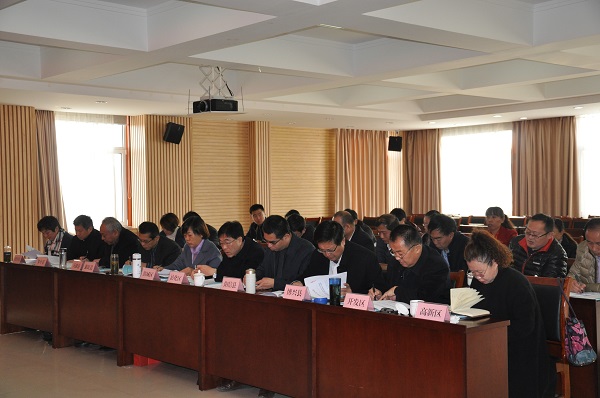 ͼΪ�μ���ѵ��ĸ������������³�������ͬ־