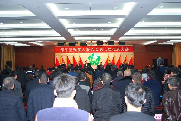 ͼΪ�μӻ��������Ա���峪����